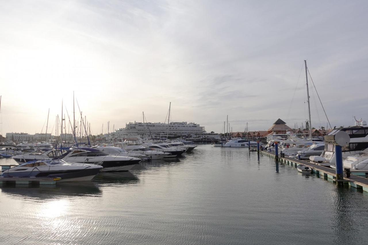 Hopstays Vilamoura All In - Marina View Apartment クアルテイラ エクステリア 写真